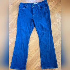 Levi's bootcut jeans